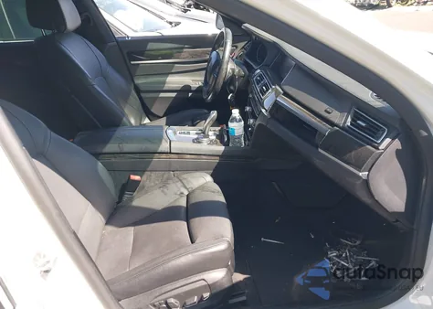 2014 BMW 740I z USA, uszkodzony, nr VIN WBAYA6C55ED144618